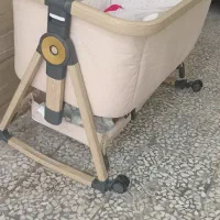 تخت کنارمادر در حد صفر