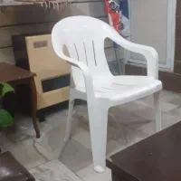 صندلی پلاستیکی
