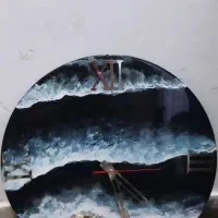 ساعت رزینی بزرگ