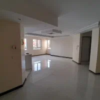 اجاره ۱۴۶ متری/دو بر/ نور بسیار مناسب