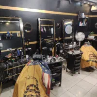 شاگرد آرایشگر