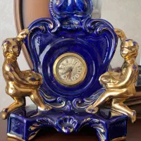 ساعت ومجسمه چینی قدیمی دکوری