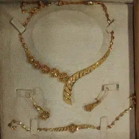 فروش ۴۰گرم طلا ۳۰۰ بالای تابلو