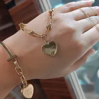طلابدون اجرت