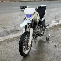 موتور تریل رادیسون 200 )61هزار کار