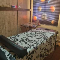 ماساژ ریلکسی درمانی با روغن و بادکش داغ