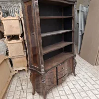 میز مدیریت کتابخانه