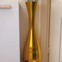 گلدان طلایی چوبی