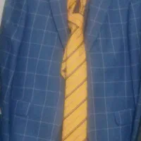 کت و شلوار و جلیغه و کراوات