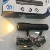 چراغ قوه  2 نور  UV دار شارژی و۳نور