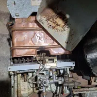 سرویس ابگرمکن و شیر الات و سیم کشی و رفع اتصالی