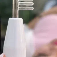فشیال خدمات پاکسازی پوست