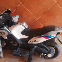 یک دستگاه موتور شارژی و دو عدد تخت وکمدبچه|اسباببازی بچه|کازرون, |دیوار