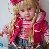 عروسک دخترانه سالم فقط دکور بوده