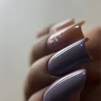 خدمات کاشت ناخن