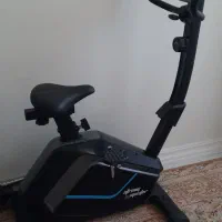 دوچرخه ثابت ورزشی