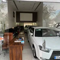 فروش مغازه ویک‌واحد اپارتمان واقع در خیابان رستمی