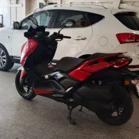 یاماها مدل ۱۴۰۴ اکس مکس xmax