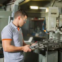 جذب سرمایه گذار برای تراشکاری