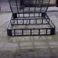 کفی تخت جگدار وساده فلزی