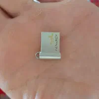 فلش ۱۶ گیگ