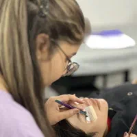 اکستنشن  ،لیفت و لمینت با قیمت باور نکردنی