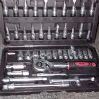 جعبه بکس|ابزارآلات|قلعه قاضی, |دیوار