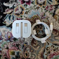 کلگی  آیفون و کابل فابریک iphone 13 pro max