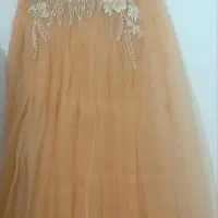 لباس مجلسی|لباس|رزن, |دیوار