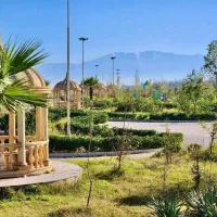 زمین ساحلی قوارهای اول دریا/چشم انداز ساحل آبی خزر