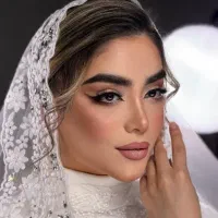 میکاپ vip با مواد مولتی برند 700