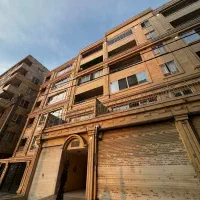 ۱۳۵ متر + ۳۰ متر حیاط