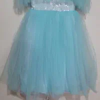 لباس وخترانه وکفش