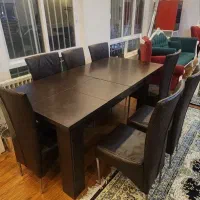 دو دست مبل راحتی شش نفره و میز ناهار خوری