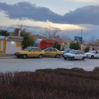 کیوسک تنقلاتی دکه مطبوعات