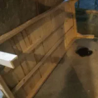 تخت چوبی  به فروش میرسه