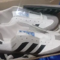 شلوار جین اصلی  و کتونی ادیداس سامبا و ی هودی نایک|لباس|یزد, |دیوار