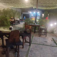 یک خانم هاست سالن کار  در  کافه ارکیده نیازمندیم