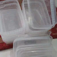 ظرف پلاستیکی