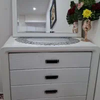 دراور وآینه