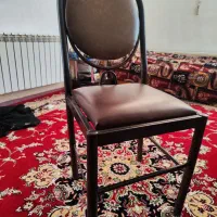 صندلی ثابت و تمیز