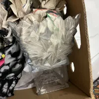 ظروف چینی ۱۸نفره کامل و سرویس کریستال ۶نفره|ظروف سرو و پذیرایی|چهاردانگه (تهران), |دیوار