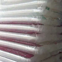 فروشنده خانم
