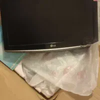 مانیتور ال جی در حد نو