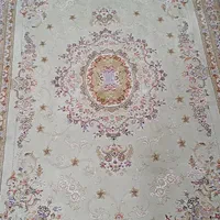 دو عدد فرش ۶ متری