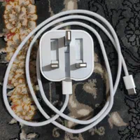 شارژر و کابل اصلی گوشی آیفون 16pro max|لوازم جانبی موبایل و تبلت|قدس, شهر‌قدس|دیوار