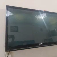 تلویزیون ال جی ۴۲اینچ سالم