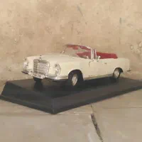 کلکسیونی عتیقه