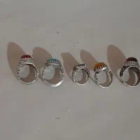 انگشتر نقره ساعت و چاقو