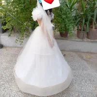 دو عدد تور عروس و دو عدد لباس مجلسی|لباس|شیراز, شهدای شهرک سعدی|دیوار